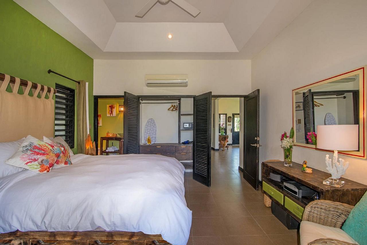 Luxury Villa Sleeps 6, Beach Access, מונטגו ביי מראה חיצוני תמונה