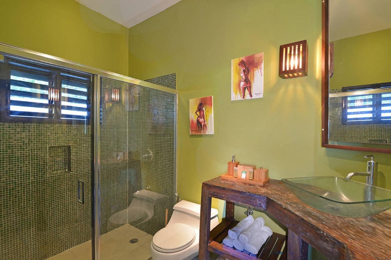 Luxury Villa Sleeps 6, Beach Access, מונטגו ביי מראה חיצוני תמונה